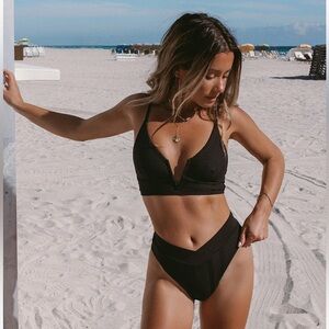 LSpace pointelle rib court bikini bottom & pointelle rib siren bikini top NWOT